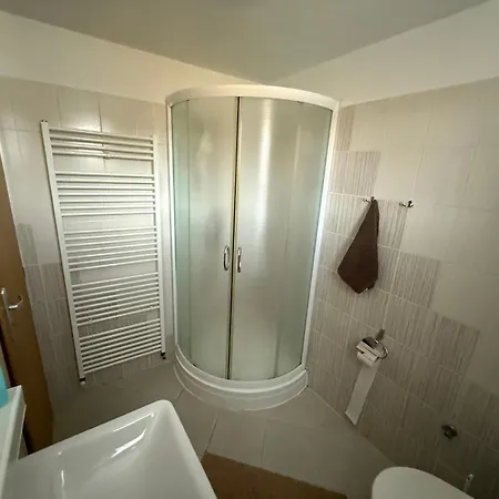 U Lenky Apartman