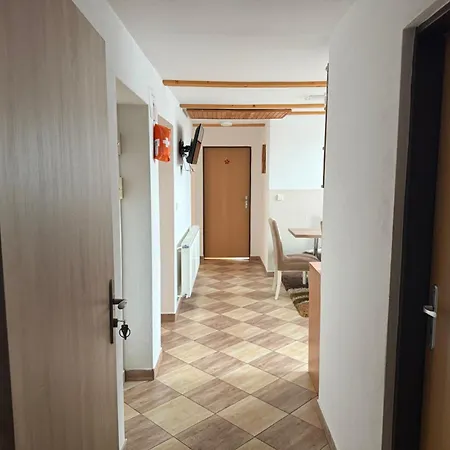 U Lenky Apartman
